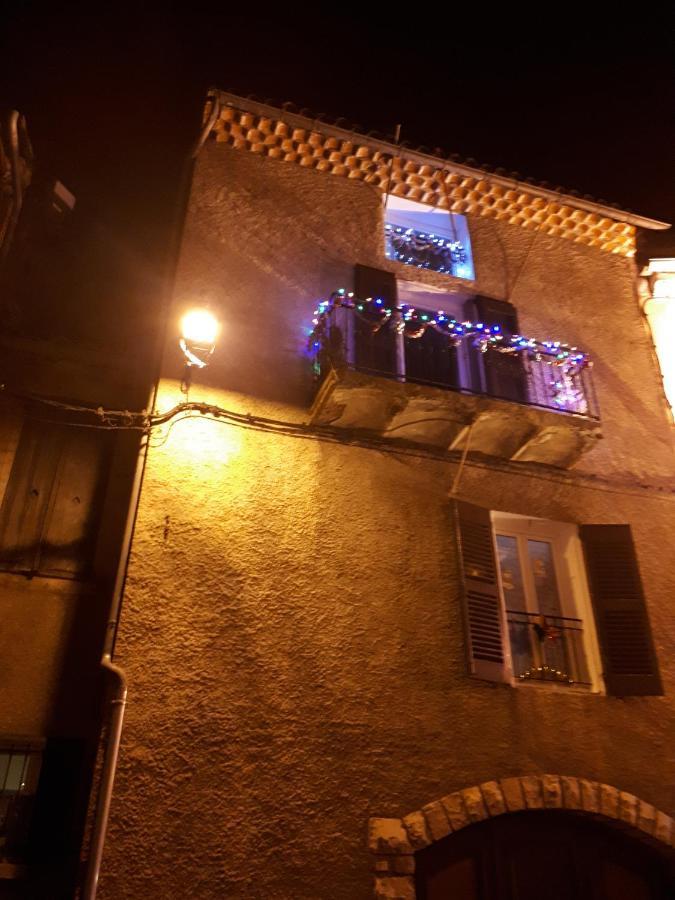 Les Mirabelles Chambres D'Hotes Систерон Екстериор снимка